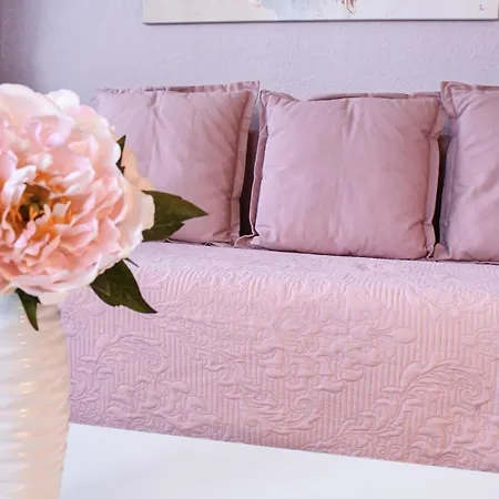 Appartamento Zeus Mit Grosser Eingezaeunter Terrasse *