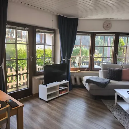 Lägenhet Zeus Mit Grosser Eingezaeunter Terrasse *